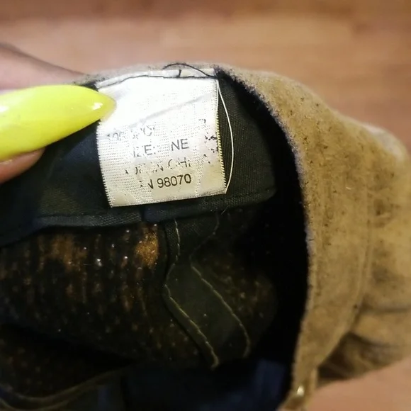 Bundle of 4 Newsboy Hats - Picture 7 of 9